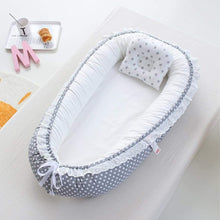 Load image into Gallery viewer, Portable Baby Lounger - Gray Polkadots
