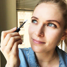 Load image into Gallery viewer, FEG Eyebrow Growth Serum Beauty
