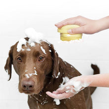 Load image into Gallery viewer, FurryScrub™ - The Pet-Friendly Silicone Dog and Cat Bath 

