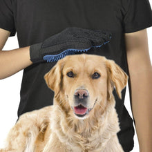 Load image into Gallery viewer, Pet Grooming Deshedding Brush Glove
